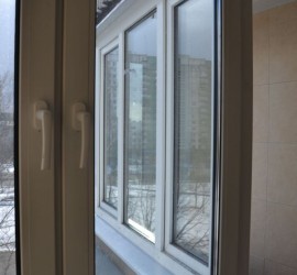 Теплое остекление и отделка балкона - фото - 2